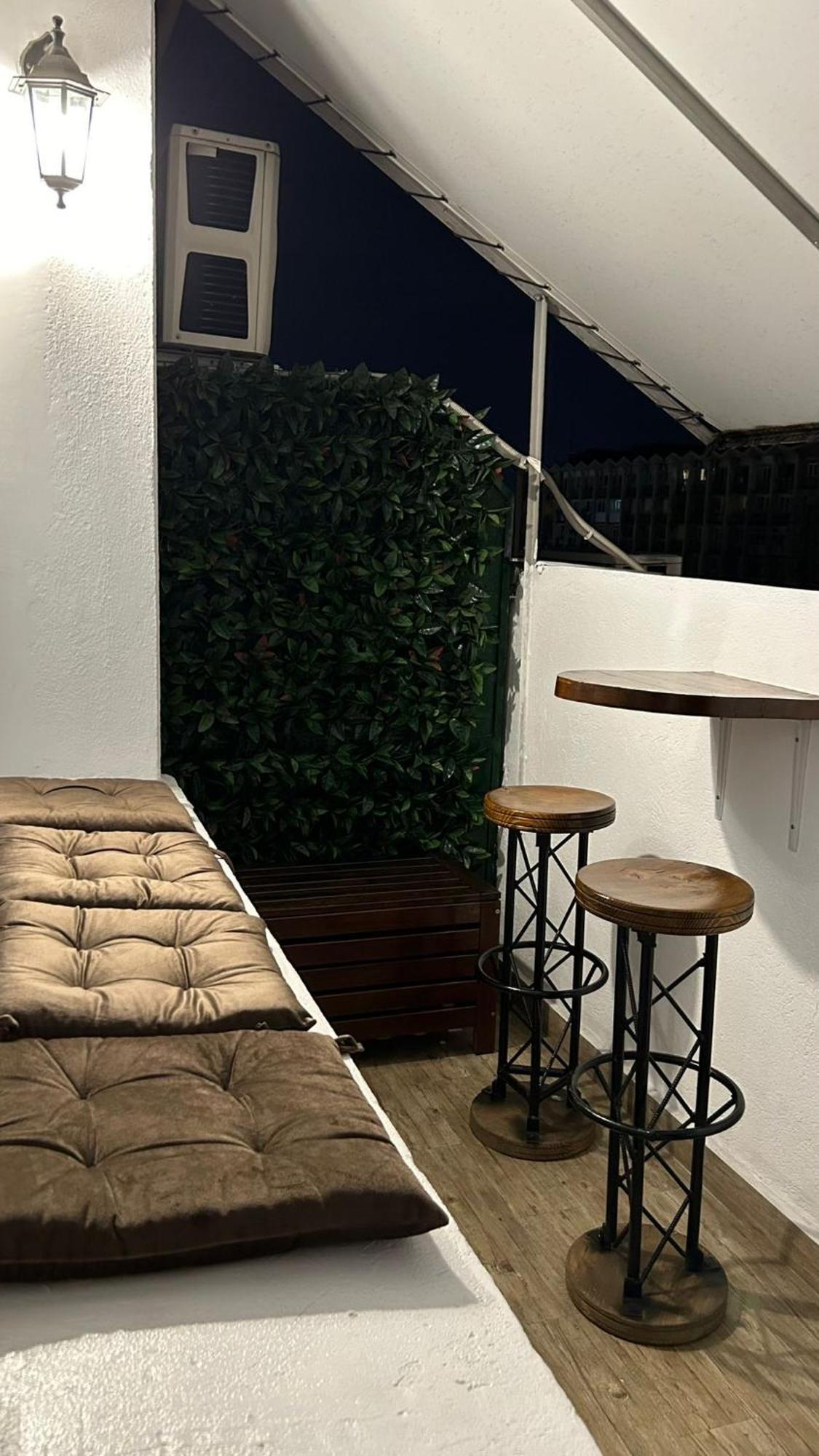Cozy Wood Themed Sky Bar Free Minibar Bucharest